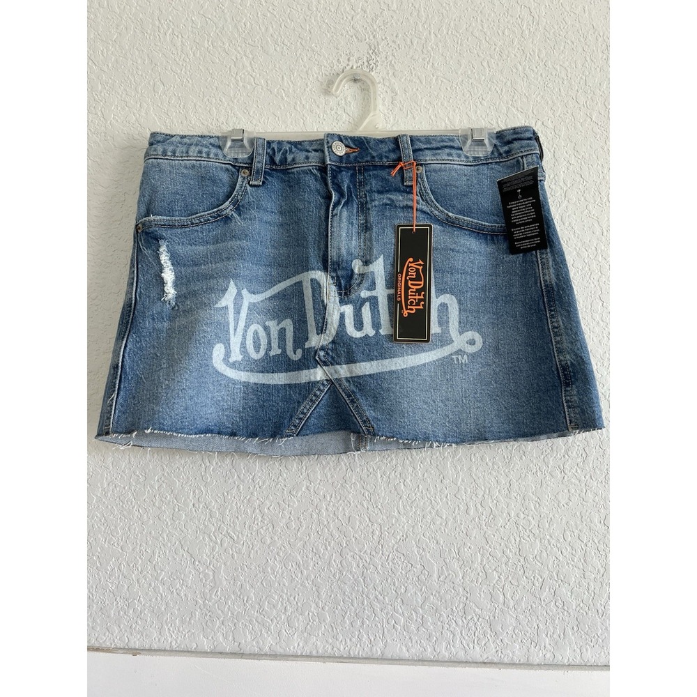 Von Dutch denim Mini skirt Size S Size 30 Big Logo Jean Skirt Gorgeousđ¤Š